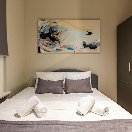 Mesmerizing Flat With Bosphorus View In Beyoglu Apartment Istanbul Exterior photo